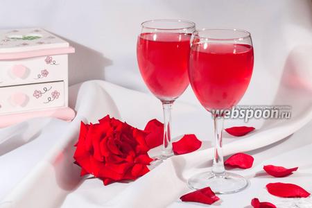 Фото рецепта Овшала — напиток из лепестков роз